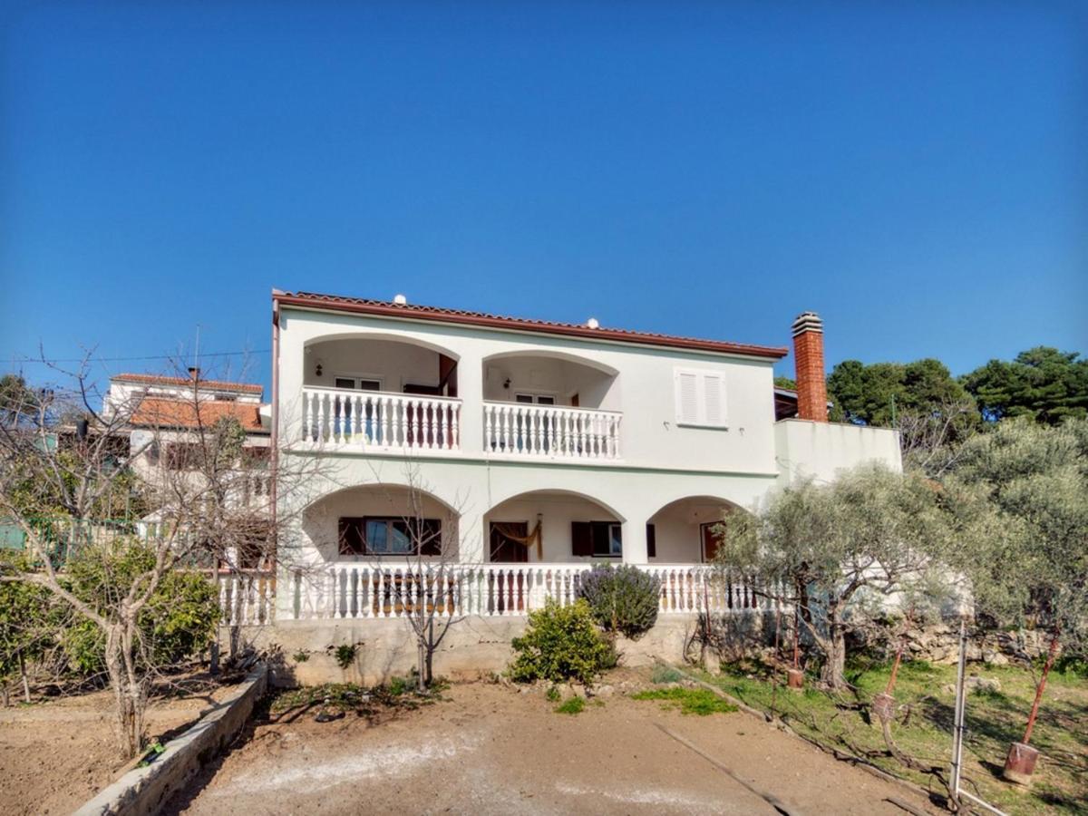 פרביץ לוקה Apartmani Ela מראה חיצוני תמונה