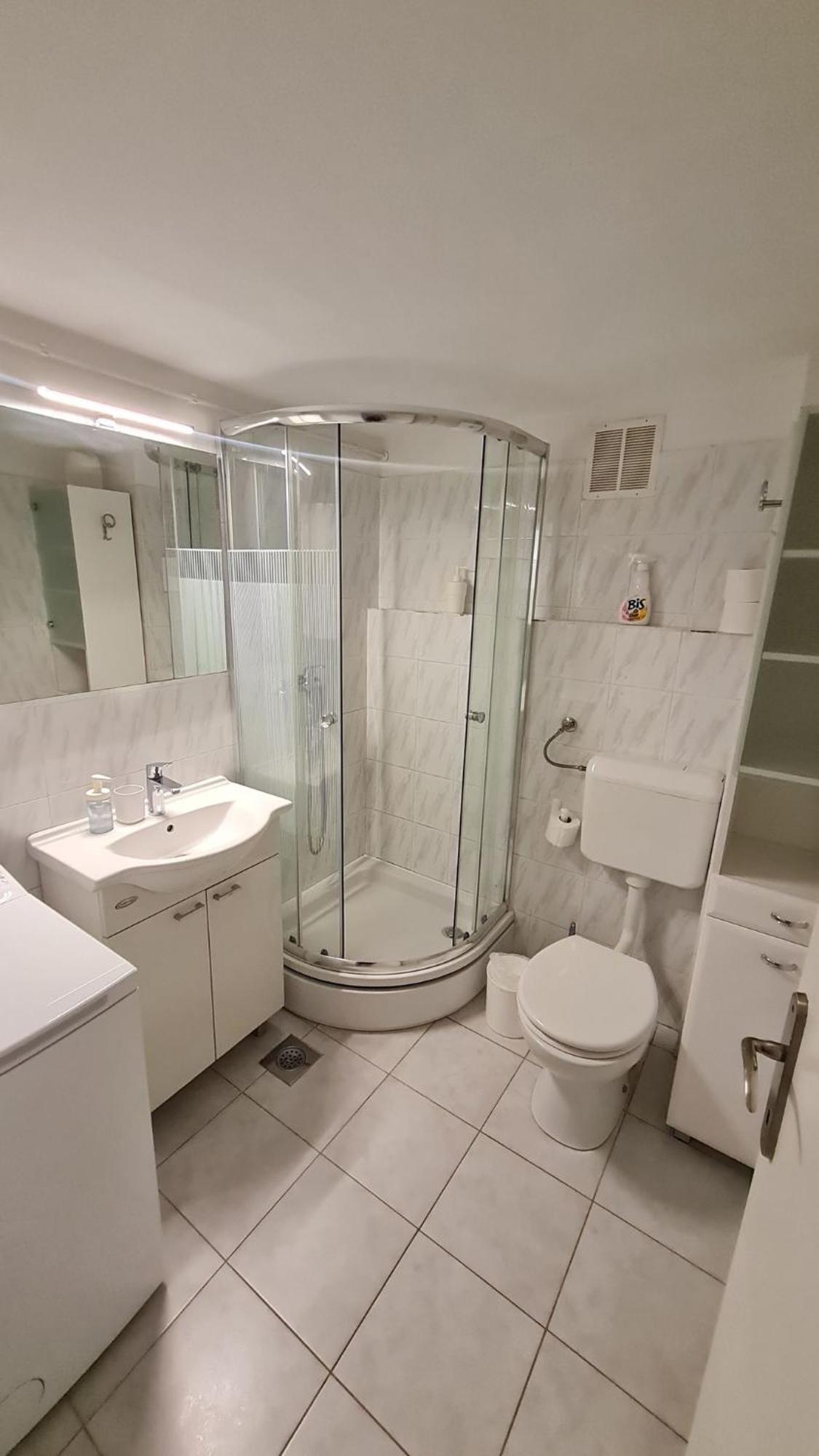 פרביץ לוקה Apartmani Ela מראה חיצוני תמונה